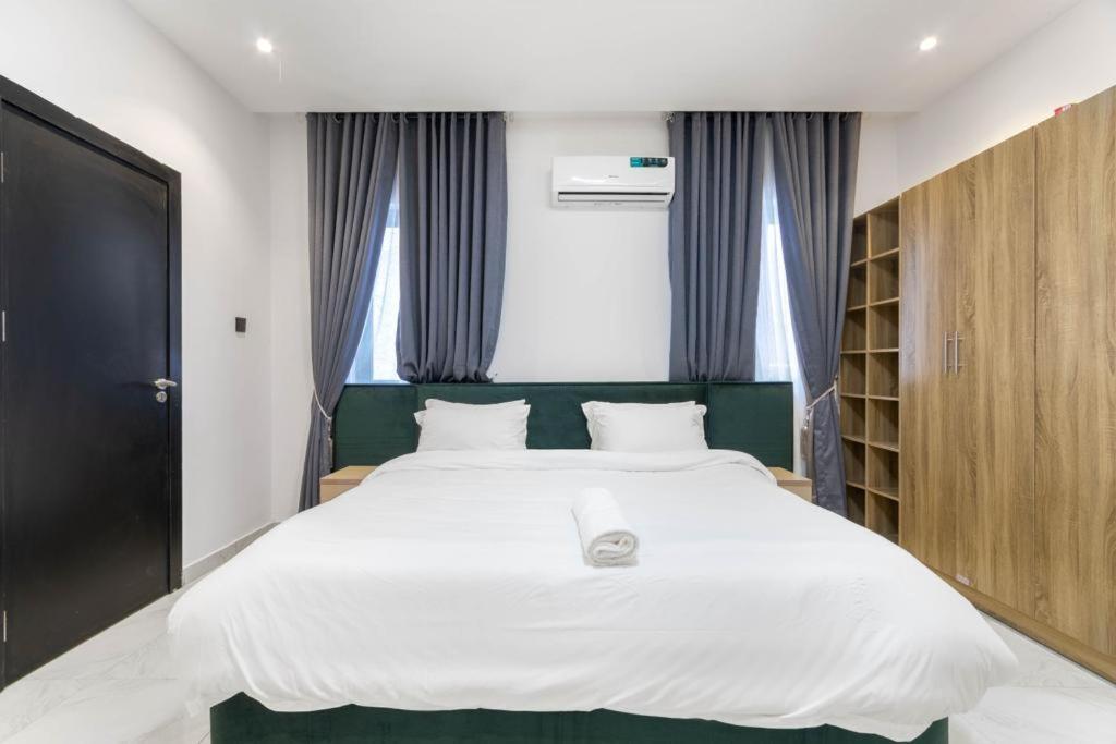 Villa Toscana Luxe Gra Port Harcourt Εξωτερικό φωτογραφία