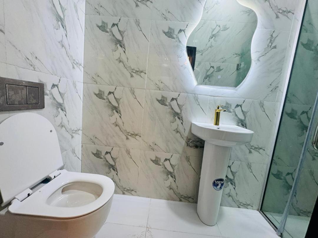 Villa Toscana Luxe Gra Port Harcourt Εξωτερικό φωτογραφία
