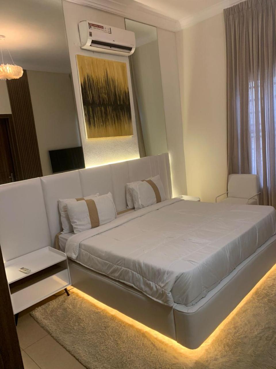 Villa Toscana Luxe Gra Port Harcourt Εξωτερικό φωτογραφία