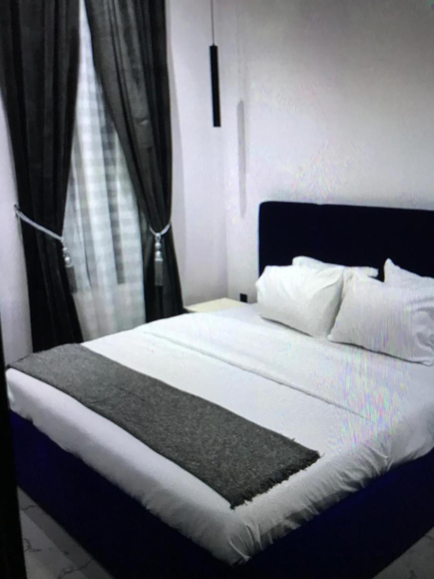 Villa Toscana Luxe Gra Port Harcourt Εξωτερικό φωτογραφία
